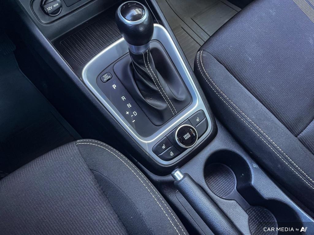 2021 Hyundai Venue Trend 2021 Hyundai Venue – Compact, Stylish, and Packed with Smart Features