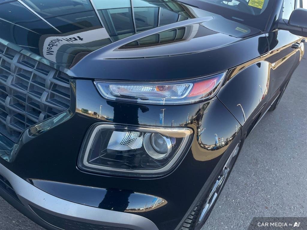 2021 Hyundai Venue Trend 2021 Hyundai Venue – Compact, Stylish, and Packed with Smart Features