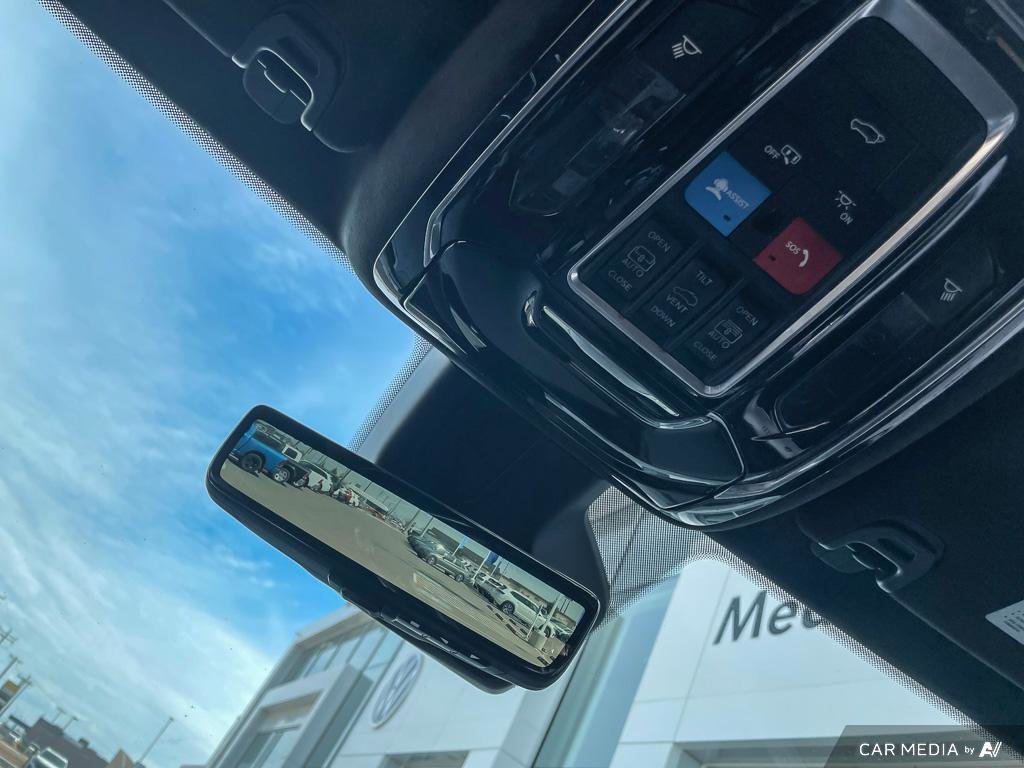 2023 Jeep Grand Wagoneer L Series II 2023 Grand Wagoneer L Series II – Where First-Class Luxury Meets Legendary Capability.
