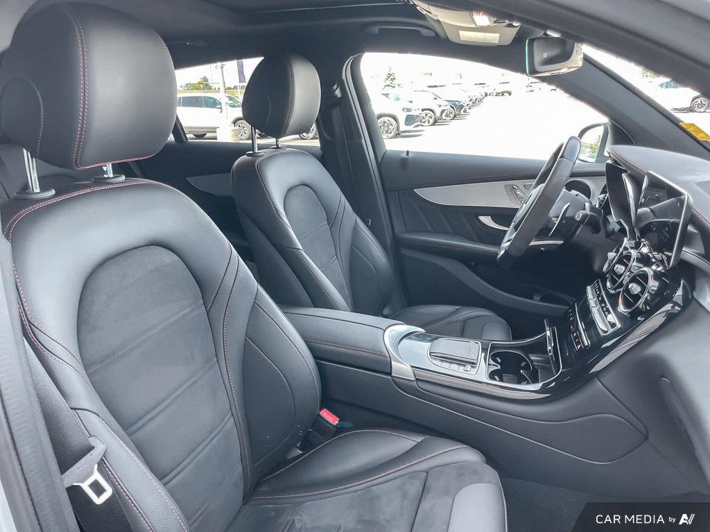 2022 Mercedes-Benz GLC43 AMG AMG GLC 43 Turbocharged Luxury with AMG Style & Performance