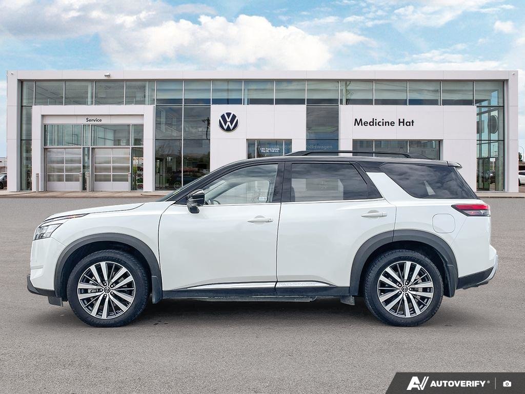 2022 Nissan Pathfinder Platinum Luxury 7-Seater, Panoramic Roof, AWD Confidence