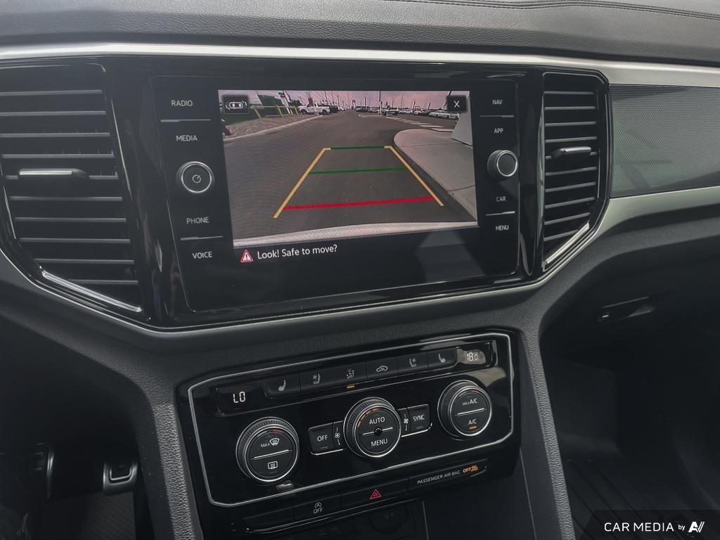 2023 Volkswagen Atlas Cross Sport Highline 2023 Atlas Cross Sport Highline — Elevate Every Drive with Luxury and Power.
