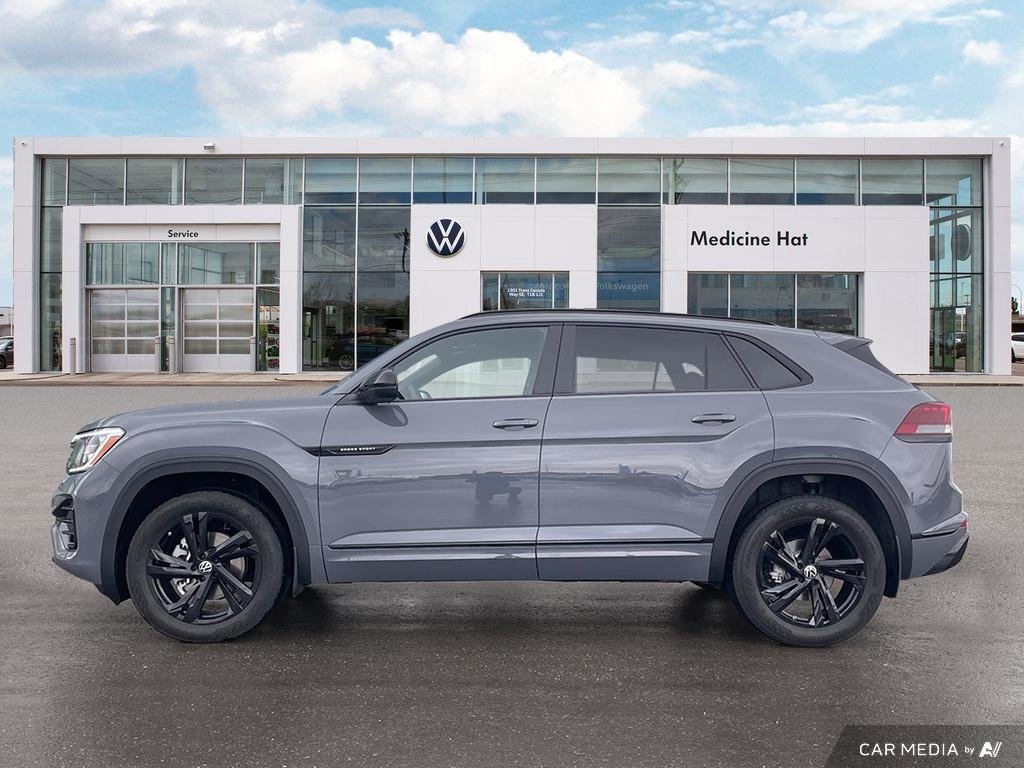 2025 Volkswagen Atlas Cross Sport Comfortline R-Line Black Edition Bold Looks. Confident Drive. The 2025 Atlas Cross Sport Comfortline R-Line Black Edition.