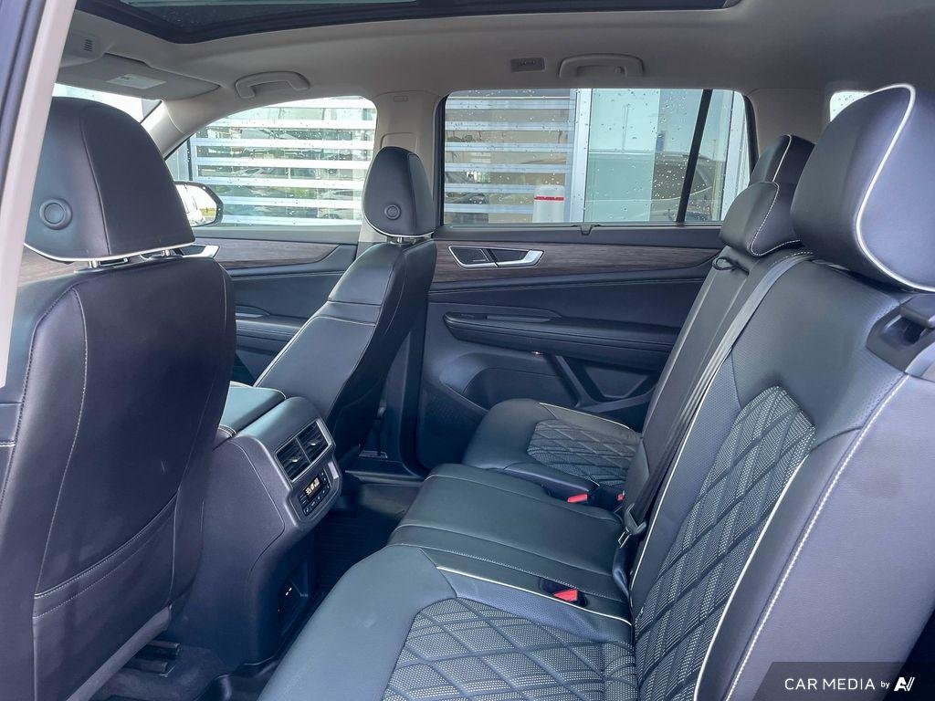2024 Volkswagen Atlas Execline Luxury, Power, and Versatility — Elevated.