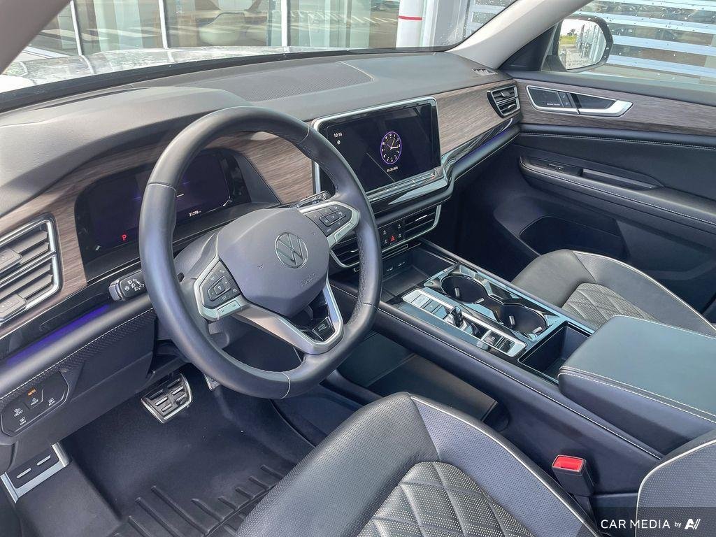 2024 Volkswagen Atlas Execline Luxury, Power, and Versatility — Elevated.