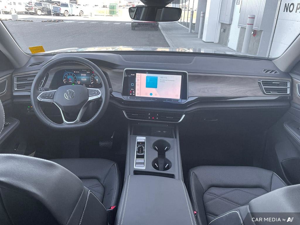 2025 Volkswagen Atlas Comfortline Room for 7, AWD Confidence, Smart Family SUV