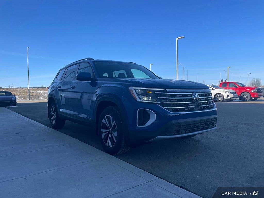2025 Volkswagen Atlas Comfortline Room for 7, AWD Confidence, Smart Family SUV