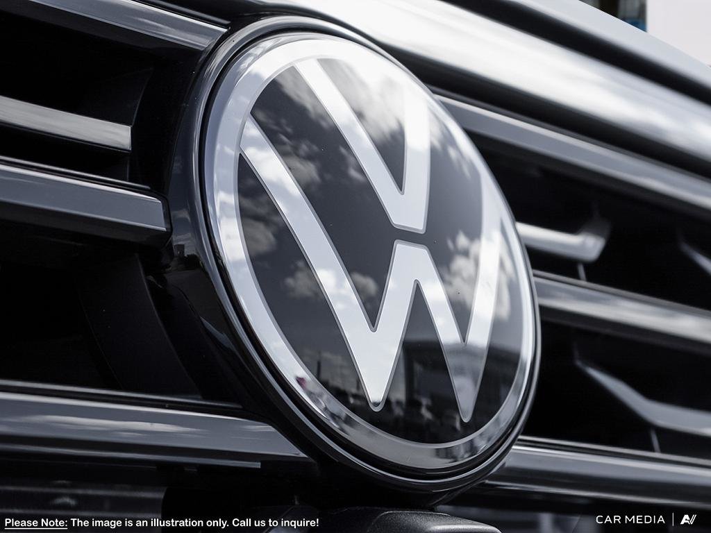 2025 Volkswagen Atlas Execline Captain’s Chairs. AWD Confidence. Premium Comfort.