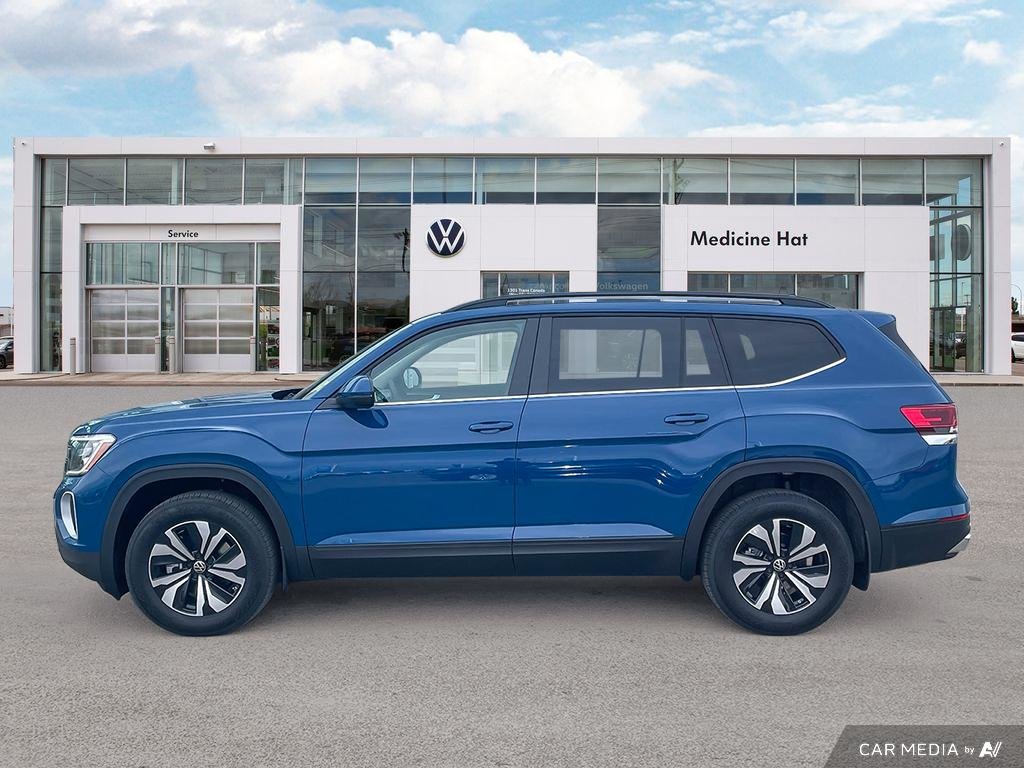 2025 Volkswagen Atlas Comfortline Spacious 7-seater SUV with power, tech, and AWD.