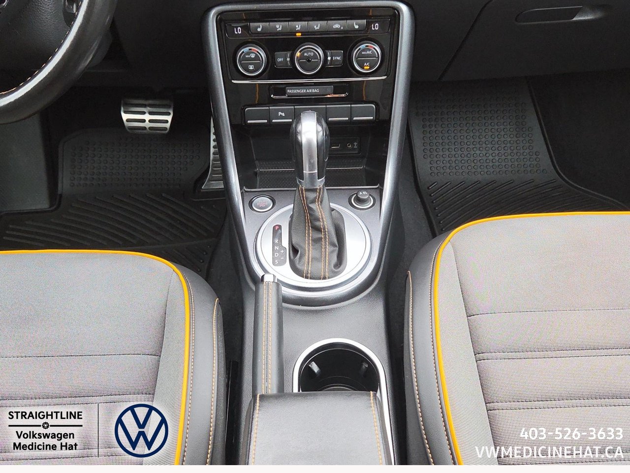 2018 Volkswagen Beetle Dune-14