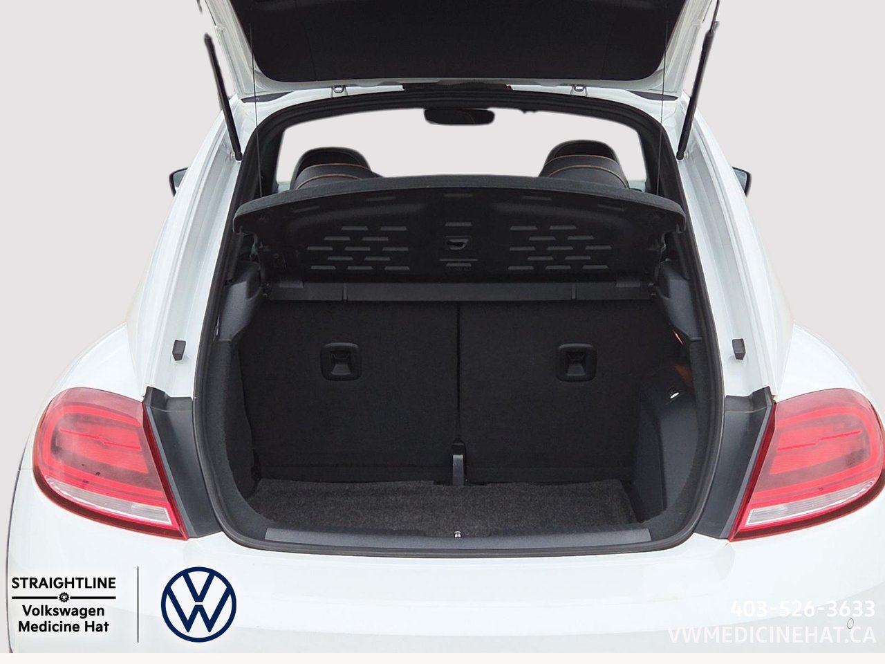 2018 Volkswagen Beetle Dune-5