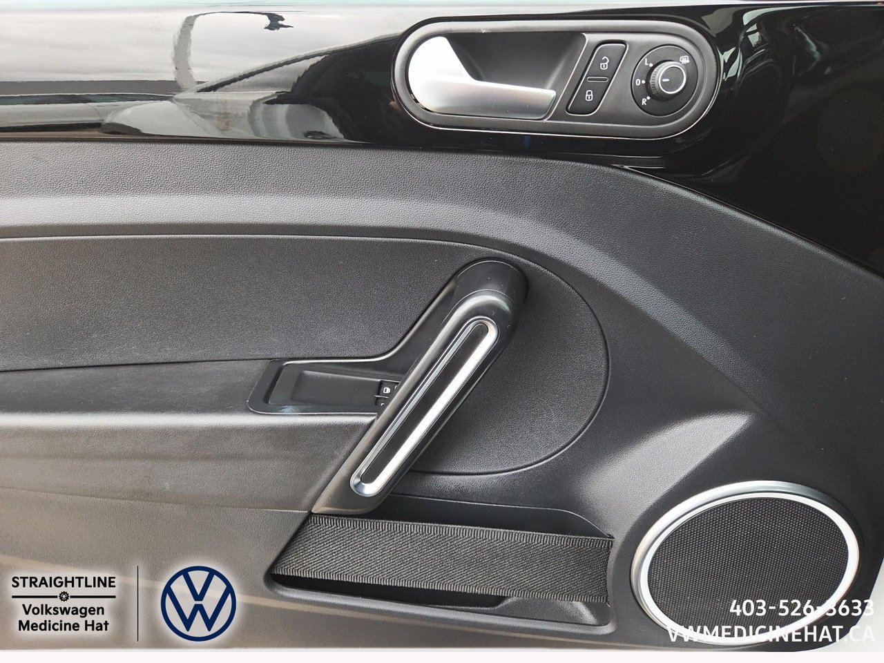 2018 Volkswagen Beetle Dune-11