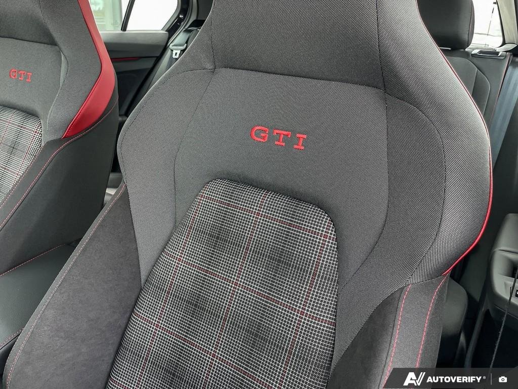 2024 Volkswagen Golf GTI 380 Performance 6M 380 Nm Torque, 6-Speed Manual, Sport Seats, Sunroof