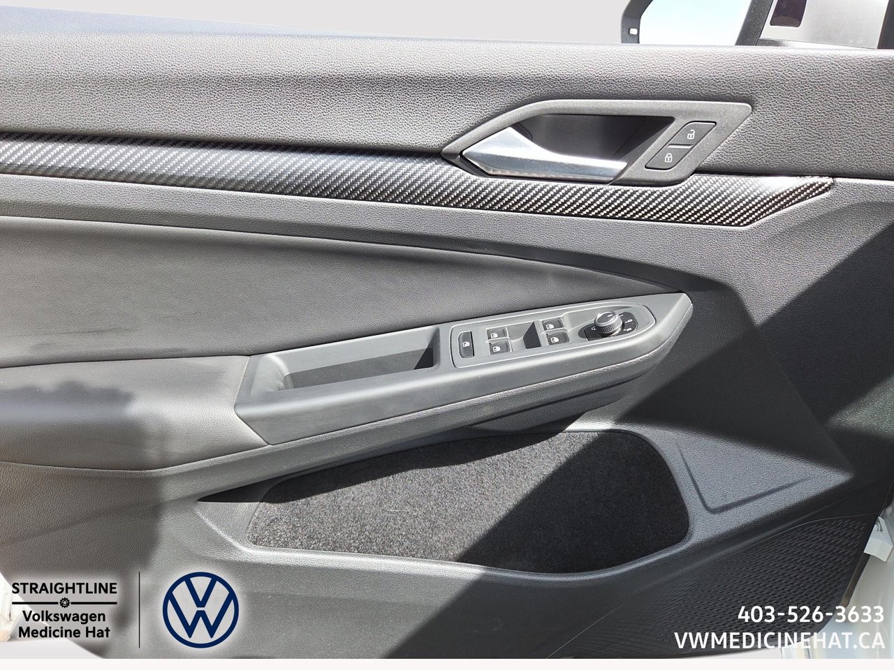 2024 Volkswagen GOLF R BASE-11