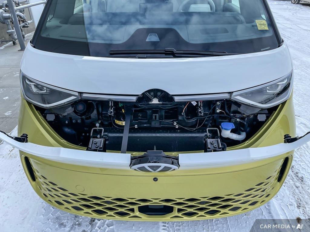 2025 Volkswagen ID. Buzz 1st Edition 4MOTION Dimmable Panoramic Roof!