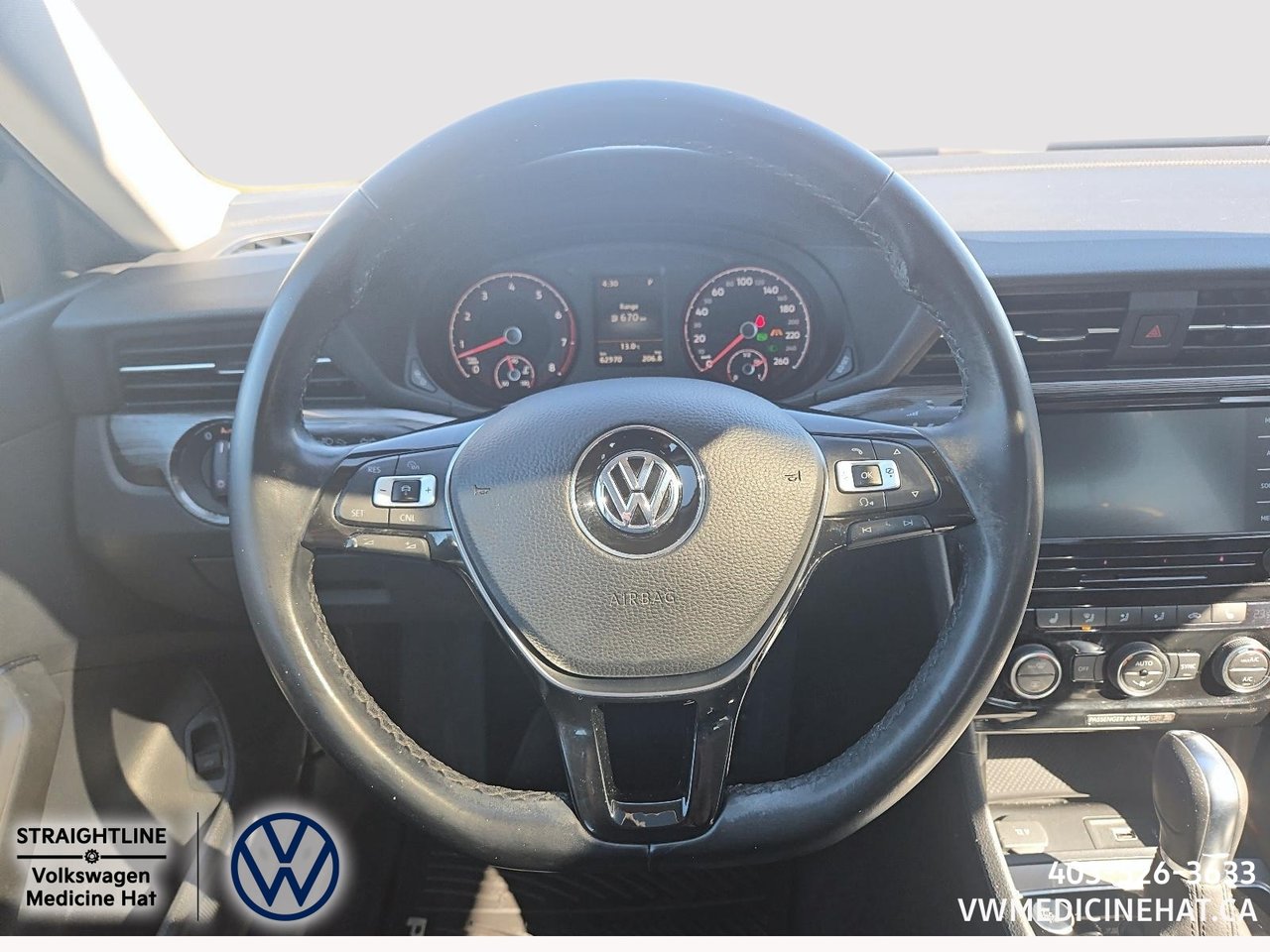 2020 Volkswagen PASSAT Highline-12