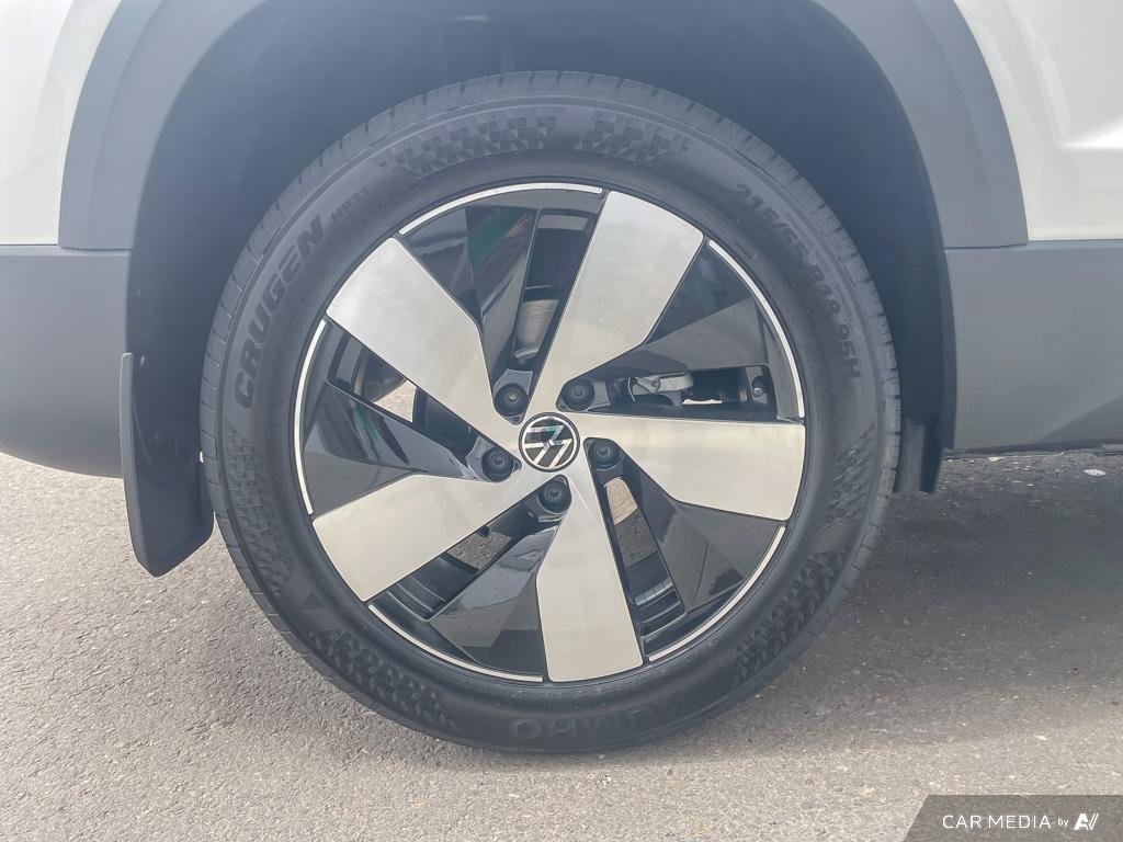 2025 Volkswagen Taos Trendline 4MOTION Turbo Engine, Apple CarPlay, Safety, Spacious Cargo  If you want to add financing options, Certified