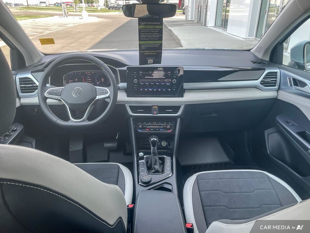 2025 Volkswagen Taos Comfortline 4MOTION Turbo, Heated Seats, AWD Option, Smart Safety Tech