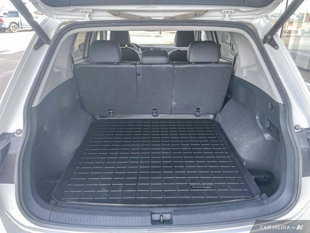 2020 Volkswagen Tiguan IQ Drive 2020 Tiguan IQ.DRIVE – Smart. Safe. Stylish.