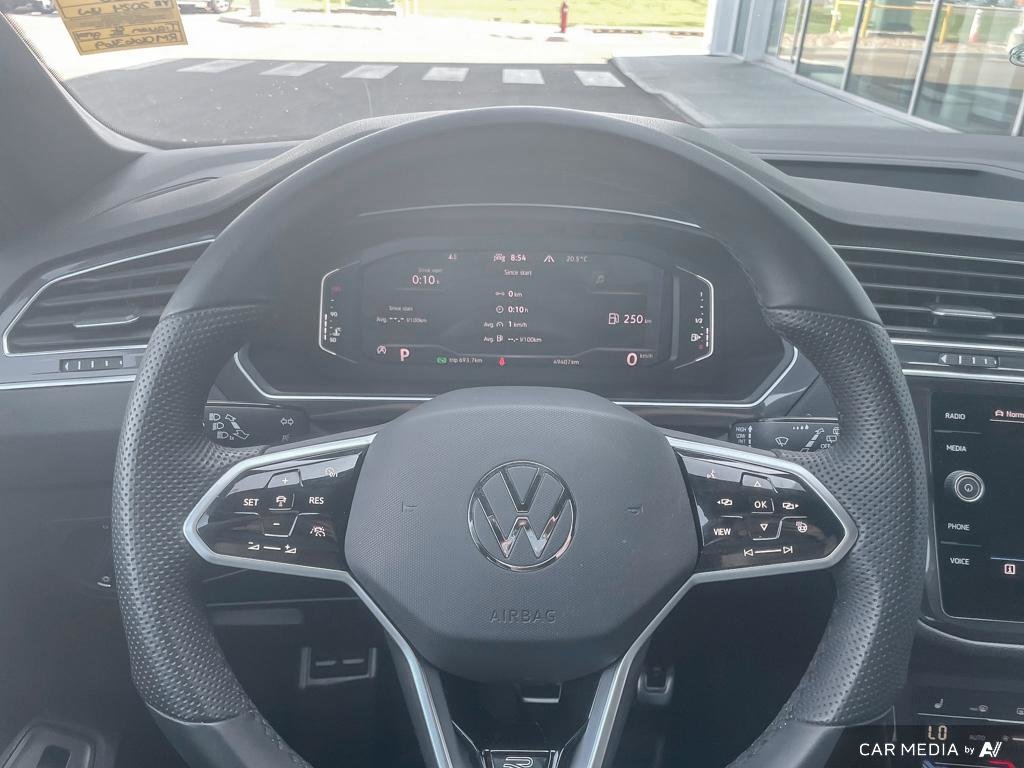 2024 Volkswagen Tiguan Comfortline R-Line Black Edition 2024 Tiguan Comfortline R-Line Black Edition — Where Bold Style Meets Ultimate Comfort.
