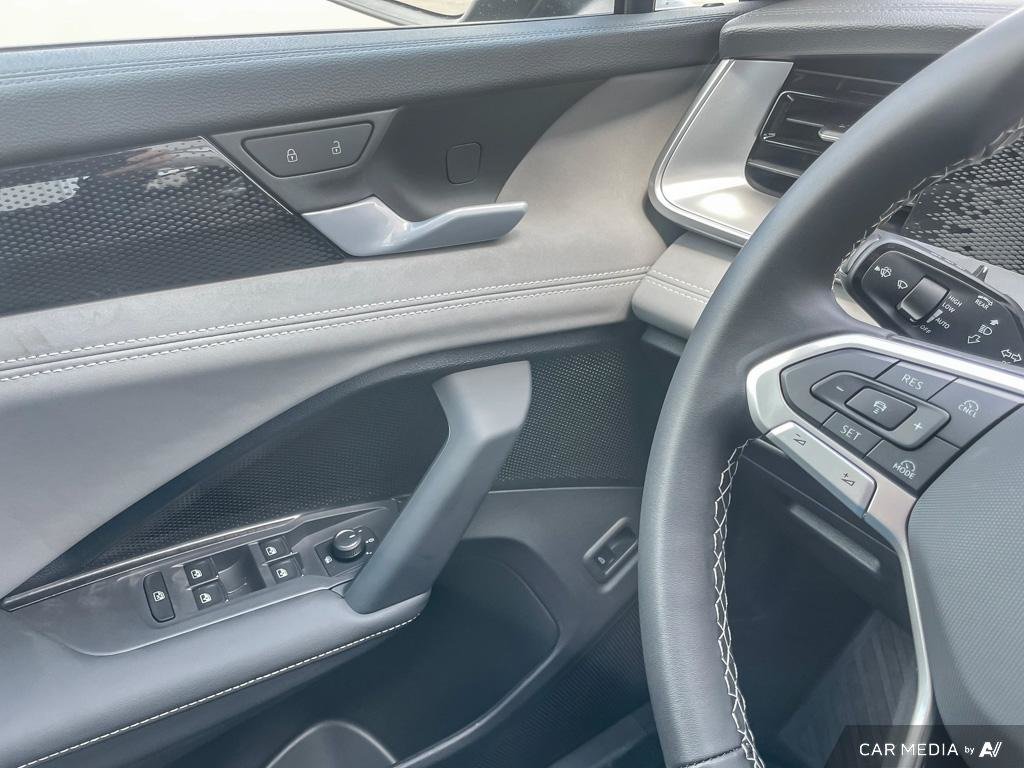 2025 Volkswagen Tiguan Comfortline Heated Seats, Turbo, AWD Option, Smart Safety Tech