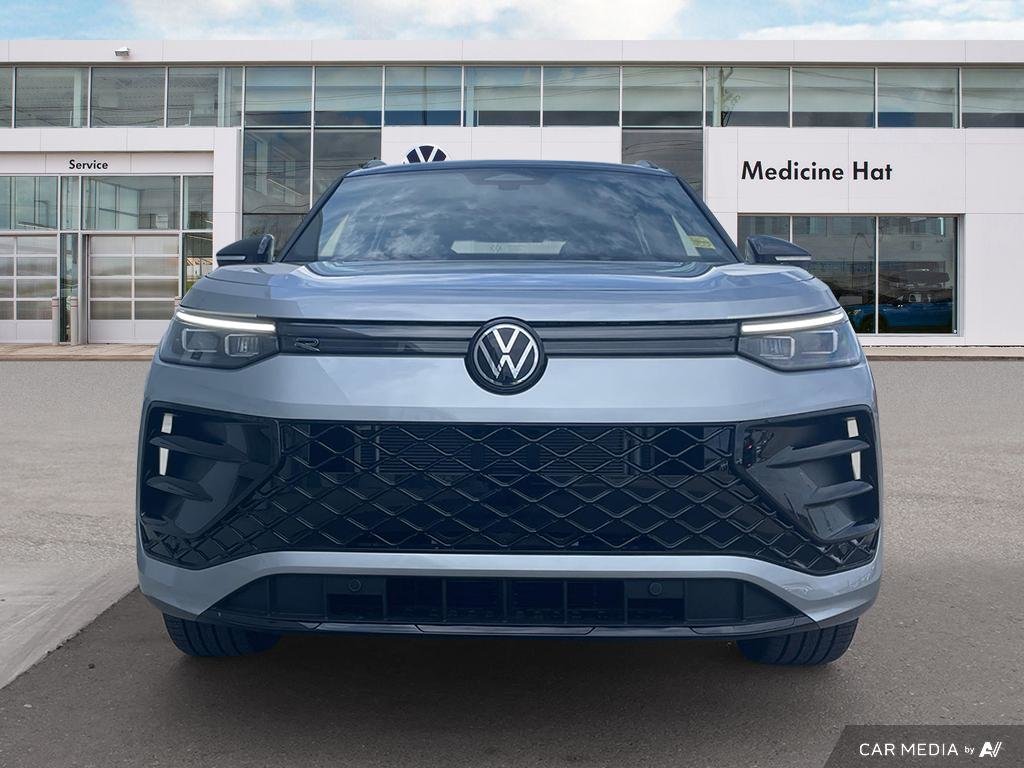 2025 Volkswagen Tiguan Comfortline R-Line Black Edition