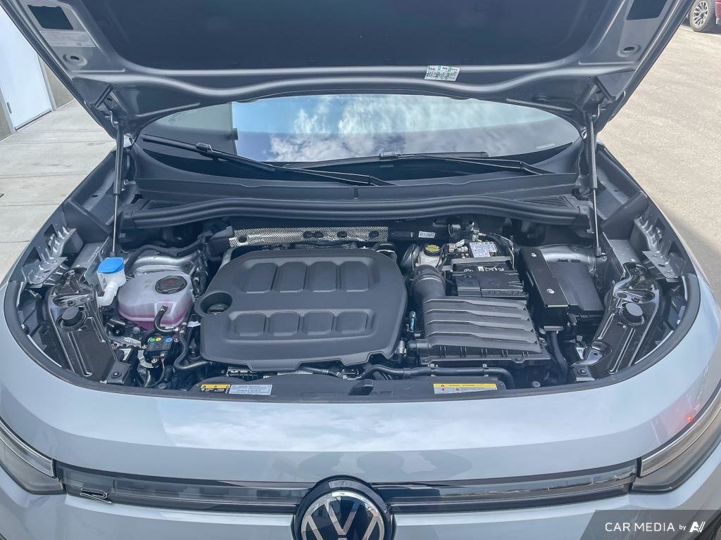 2025 Volkswagen Tiguan Comfortline R-Line Black Edition
