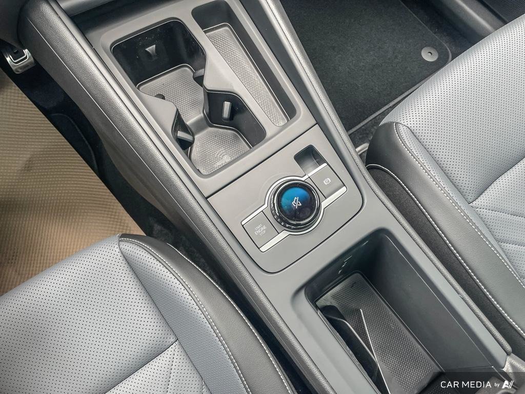 2025 Volkswagen Tiguan Comfortline R-Line Black Edition