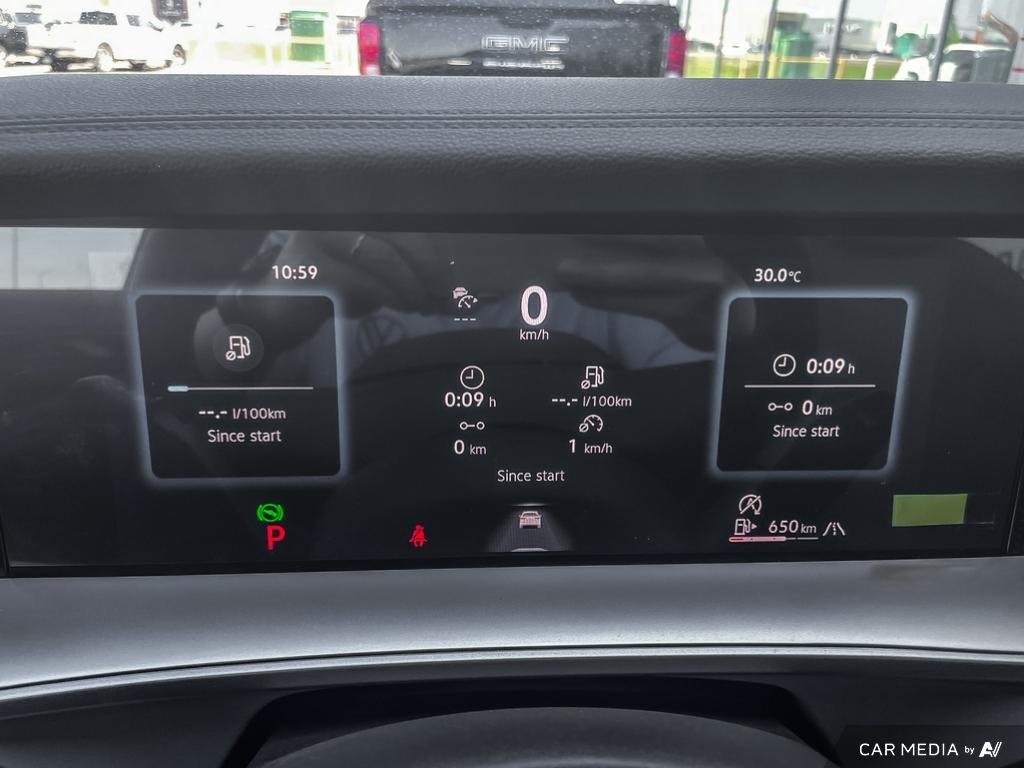 2025 Volkswagen Tiguan Comfortline R-Line Black Edition