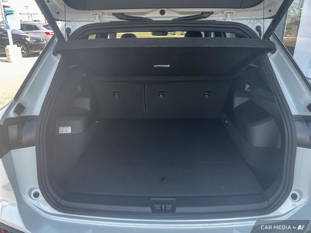 2025 Volkswagen Tiguan Highline R-Line