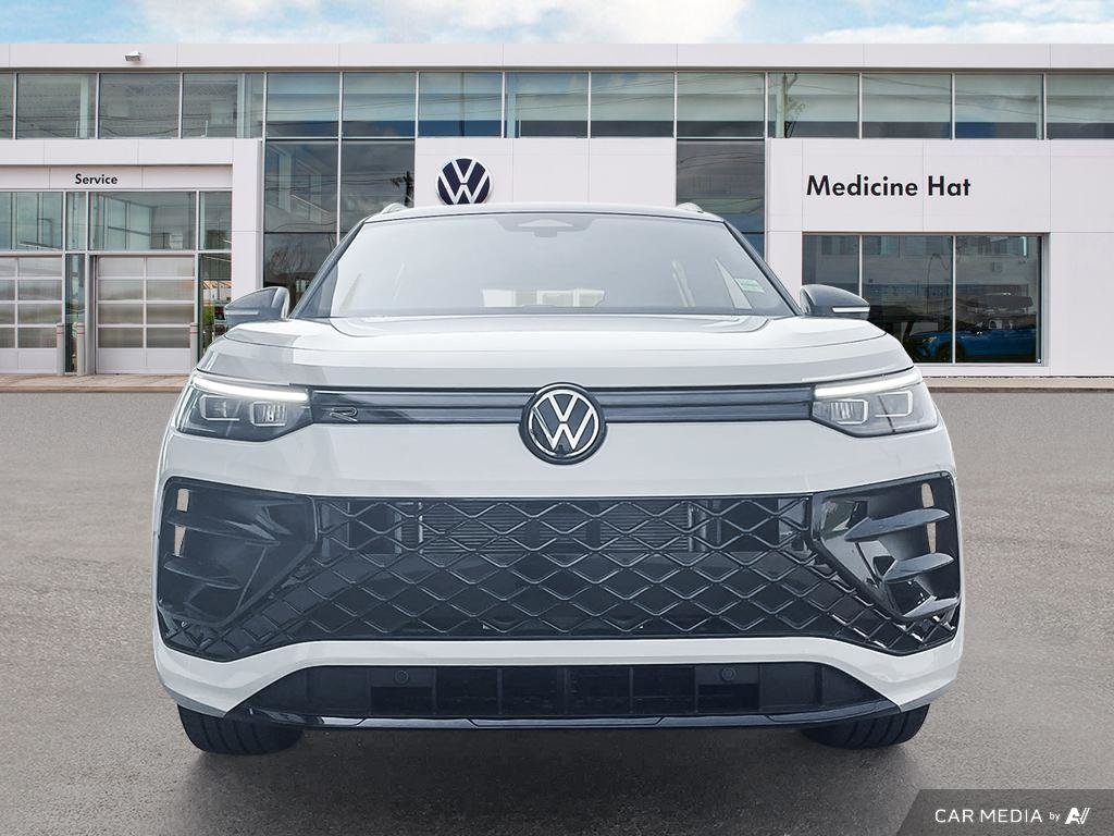 2025 Volkswagen Tiguan Comfortline R-Line Black Edition