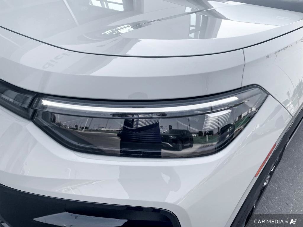 2025 Volkswagen Tiguan Comfortline R-Line Black Edition