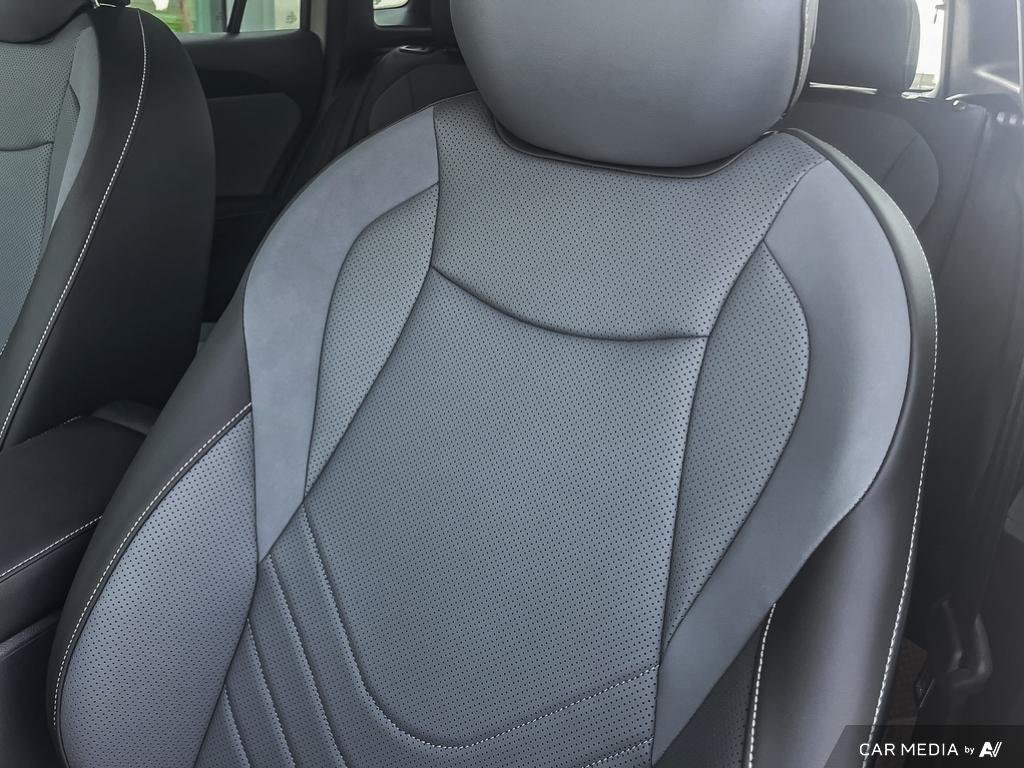 2025 Volkswagen Tiguan Comfortline R-Line Black Edition