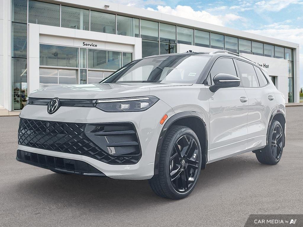 2025 Volkswagen Tiguan Comfortline R-Line Black Edition
