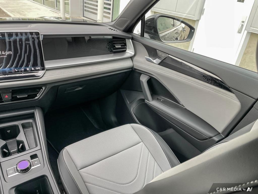 2025 Volkswagen Tiguan Comfortline R-Line Black Edition