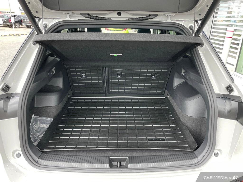 2025 Volkswagen Tiguan Comfortline R-Line Black Edition