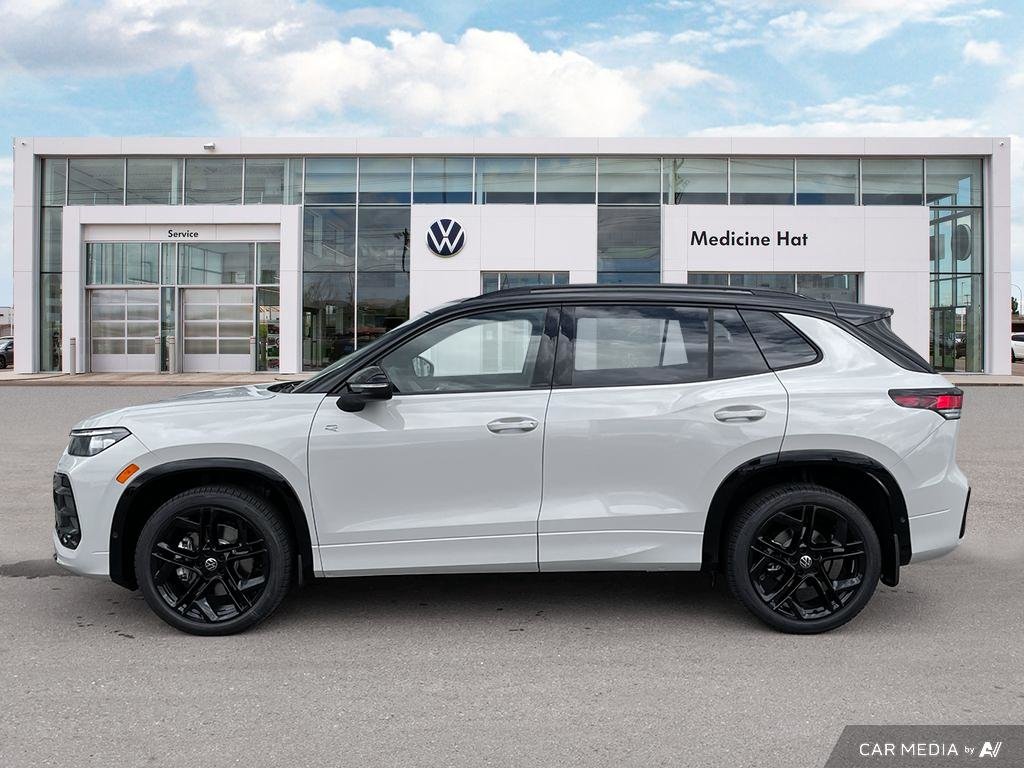 2025 Volkswagen Tiguan Comfortline R-Line Black Edition