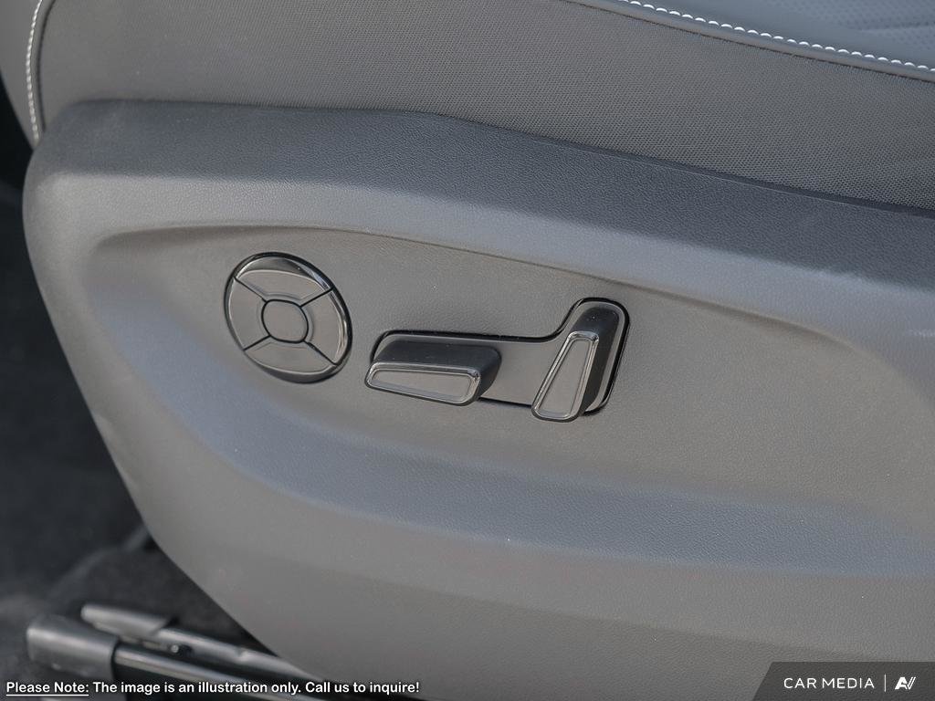 2025 Volkswagen Tiguan Comfortline R-Line Black Edition