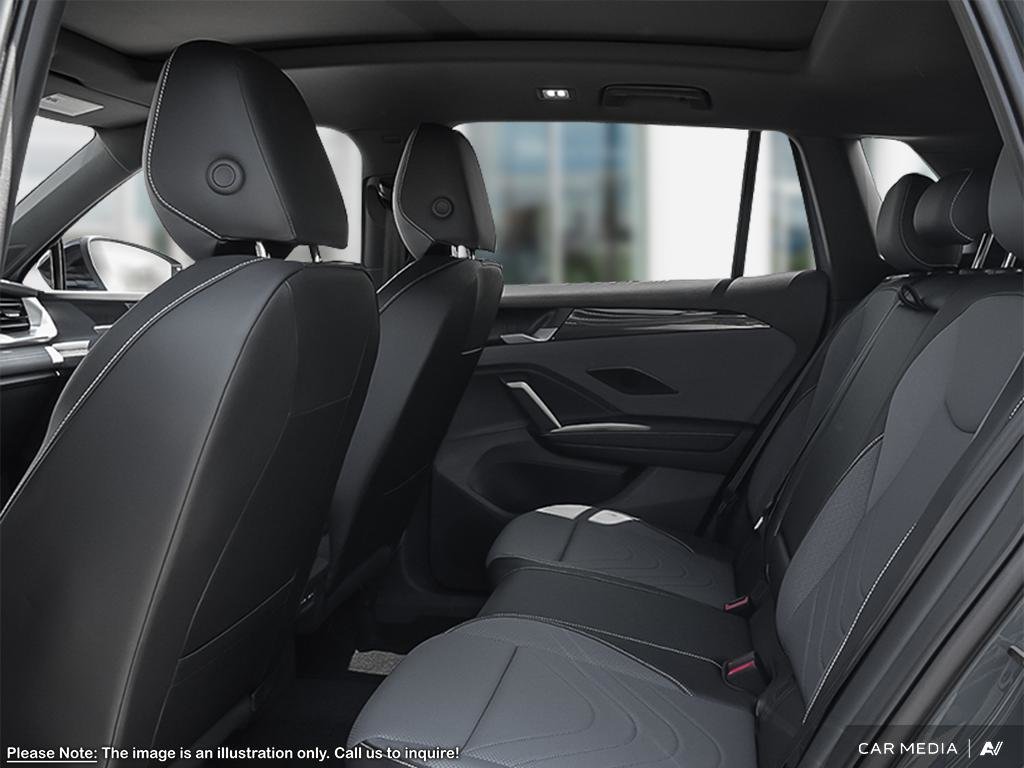 2025 Volkswagen Tiguan Comfortline R-Line Black Edition