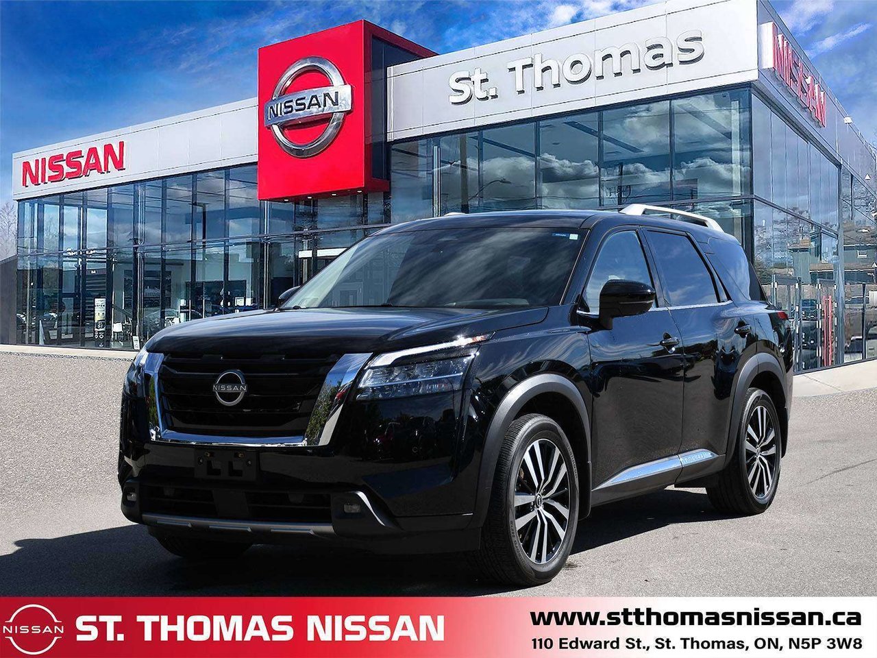  2024 Nissan Pathfinder Platinum 4WD   