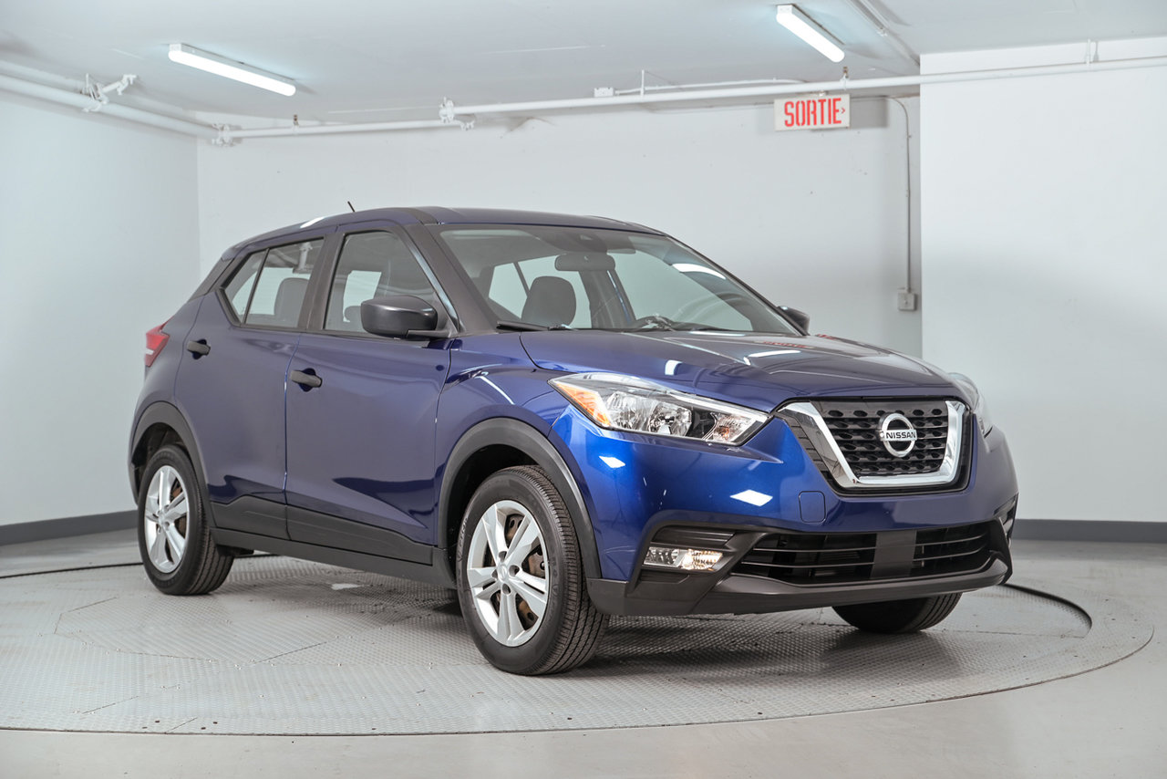 Blue 2020 Nissan Kicks SUV / Crossover Front-Wheel Drive Continuously Variable Transmission