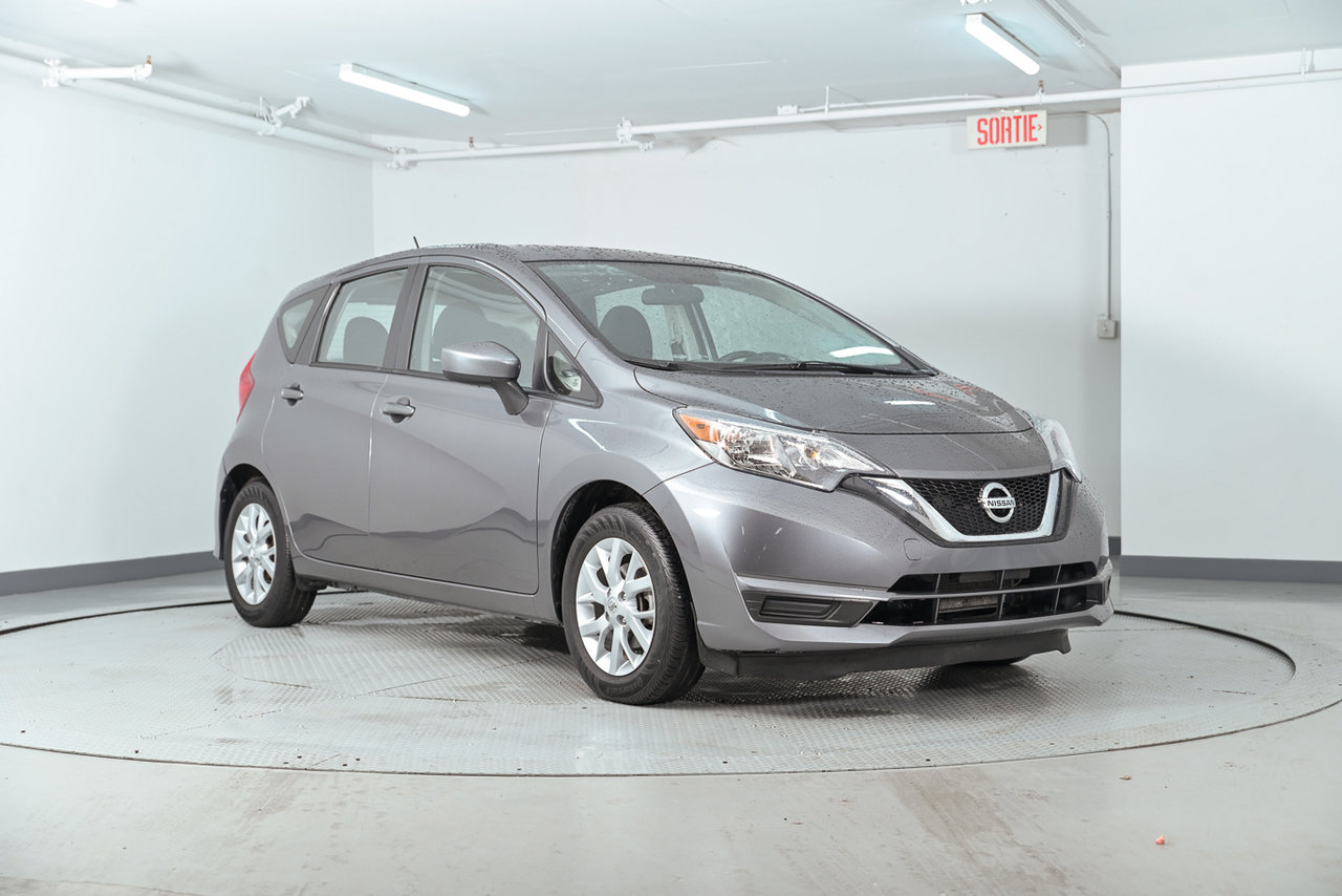 Gray 2017 Nissan Versa Note Hatchback Continuously Variable Transmission