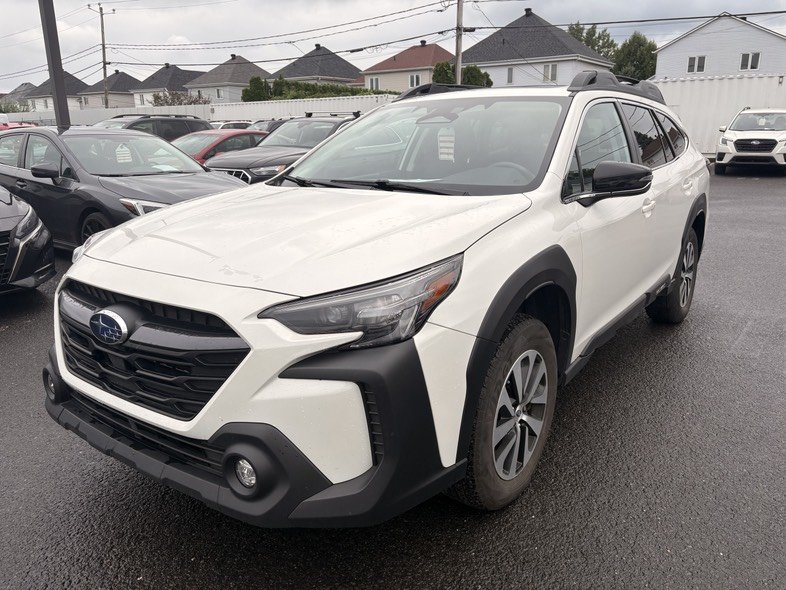 White 2024 Subaru Outback SUV / Crossover All-Wheel Drive Continuously Variable Transmission