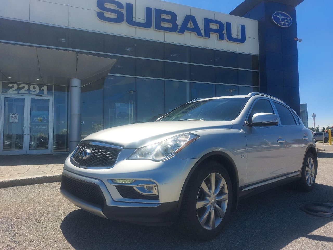Silver 2016 INFINITI QX50 AWD SUV / Crossover All-Wheel Drive Automatic