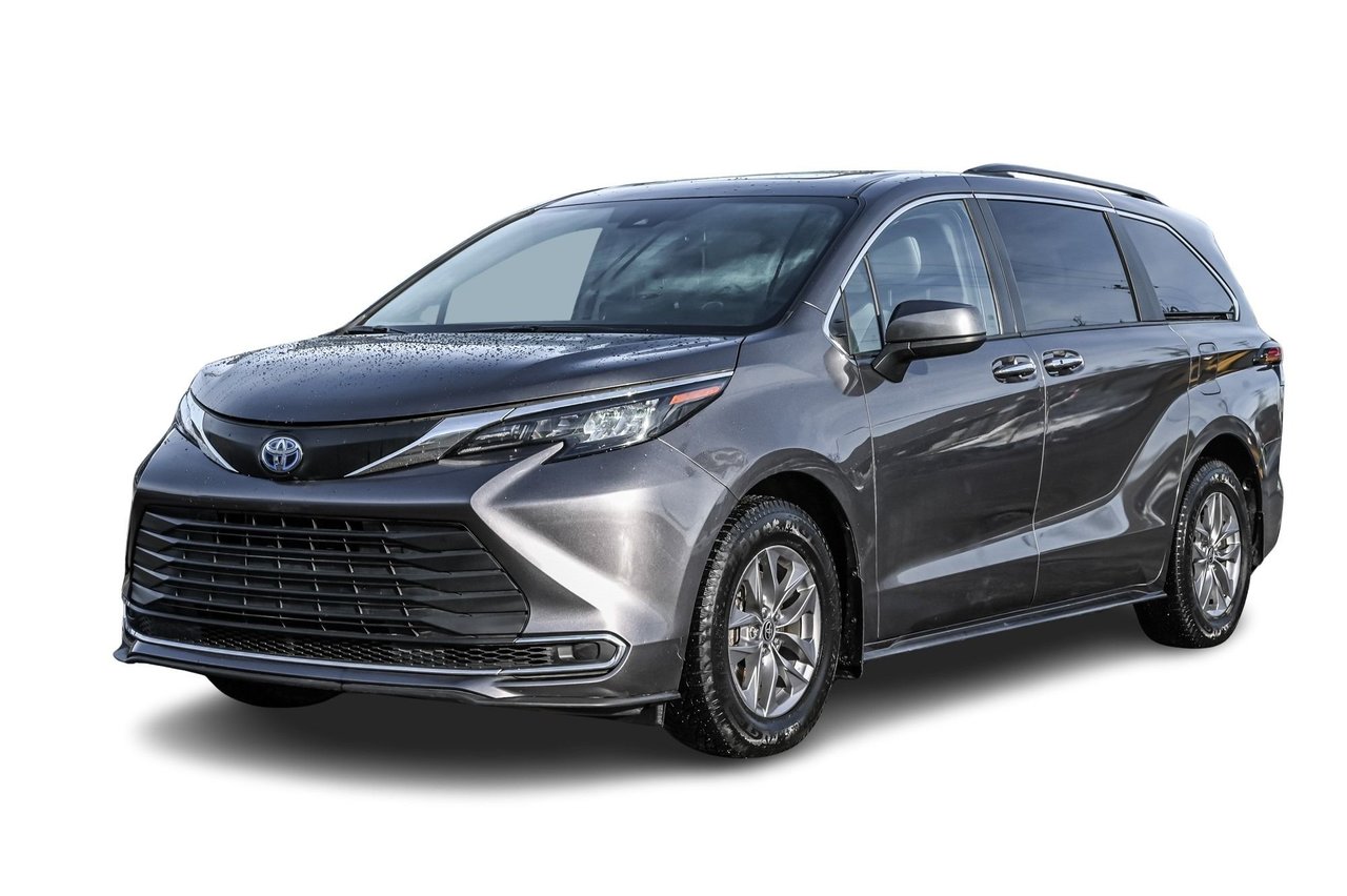 2024 Toyota Sienna XLE 8-Passenger FWD