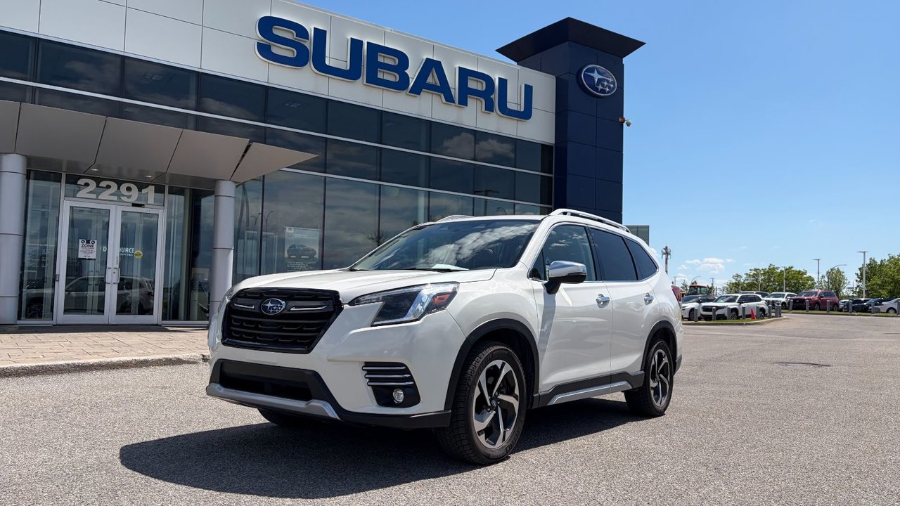 White 2022 Subaru Forester Premier Wagon AWD Wagon Continuously Variable Transmission
