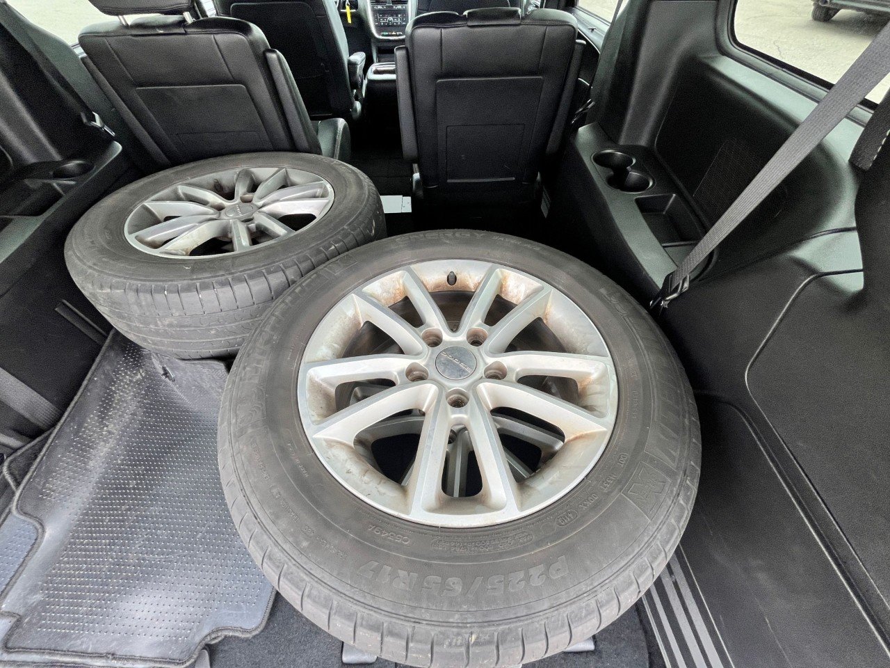 2019 Dodge GRAND CARAVAN 35TH ANNIVERSARY-25