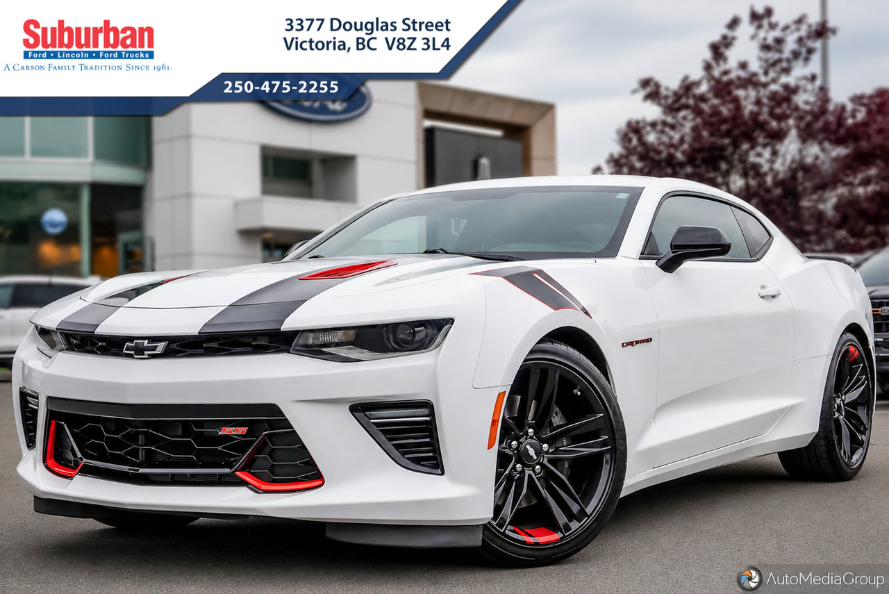 White 2018 Chevrolet Camaro Coupe Rear-Wheel Drive 6-Speed Manual