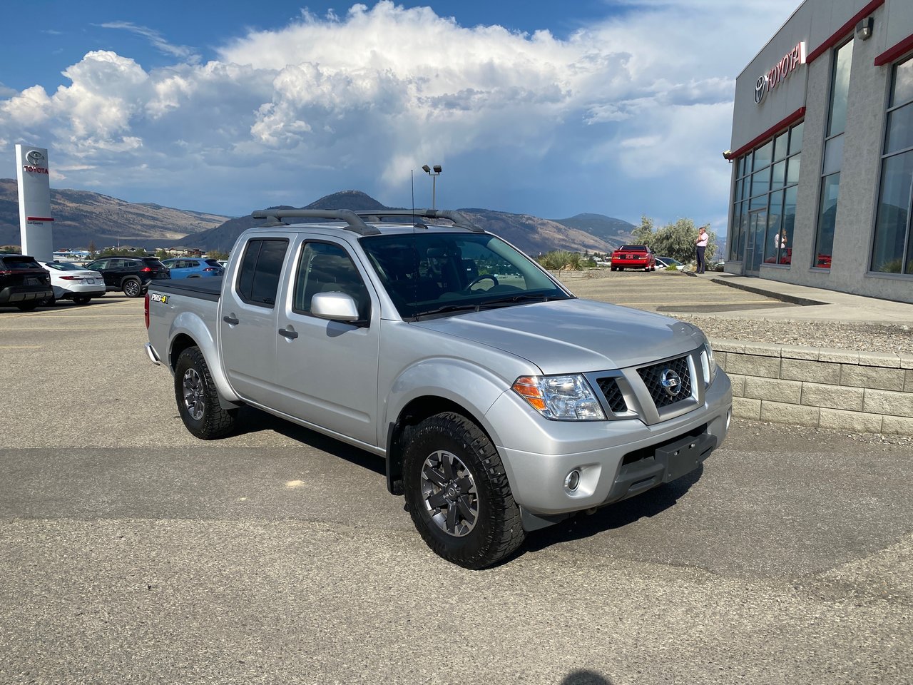2019 Nissan Frontier PRO-4X Crew Cab 4WD
