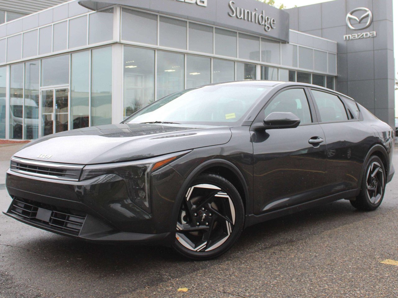 Aurora Black 2025 Kia K4 Sedan Front-Wheel Drive Automatic